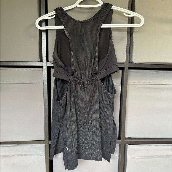 🍋 Lululemon Stash It Tank - Picture 4 of 8